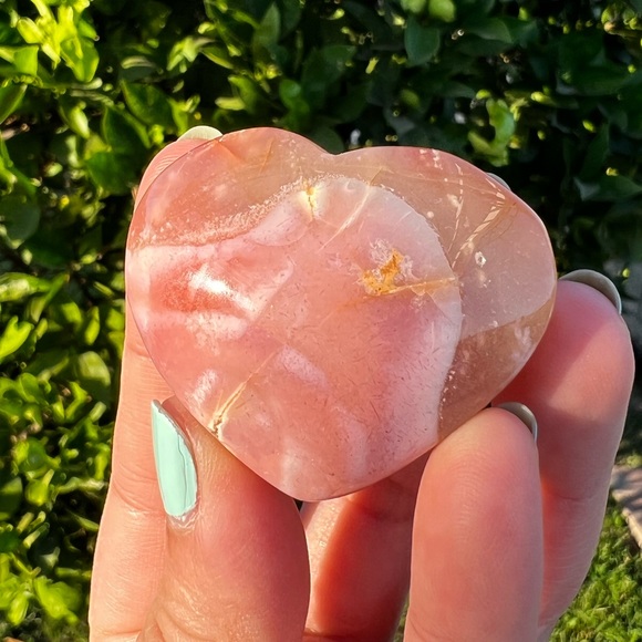Red Flower Agate Heart - Picture 1 of 7